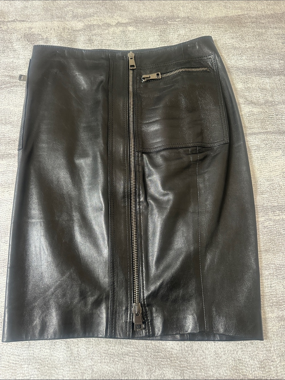 Gucci Black Leather Front-Zip Pencil Skirt